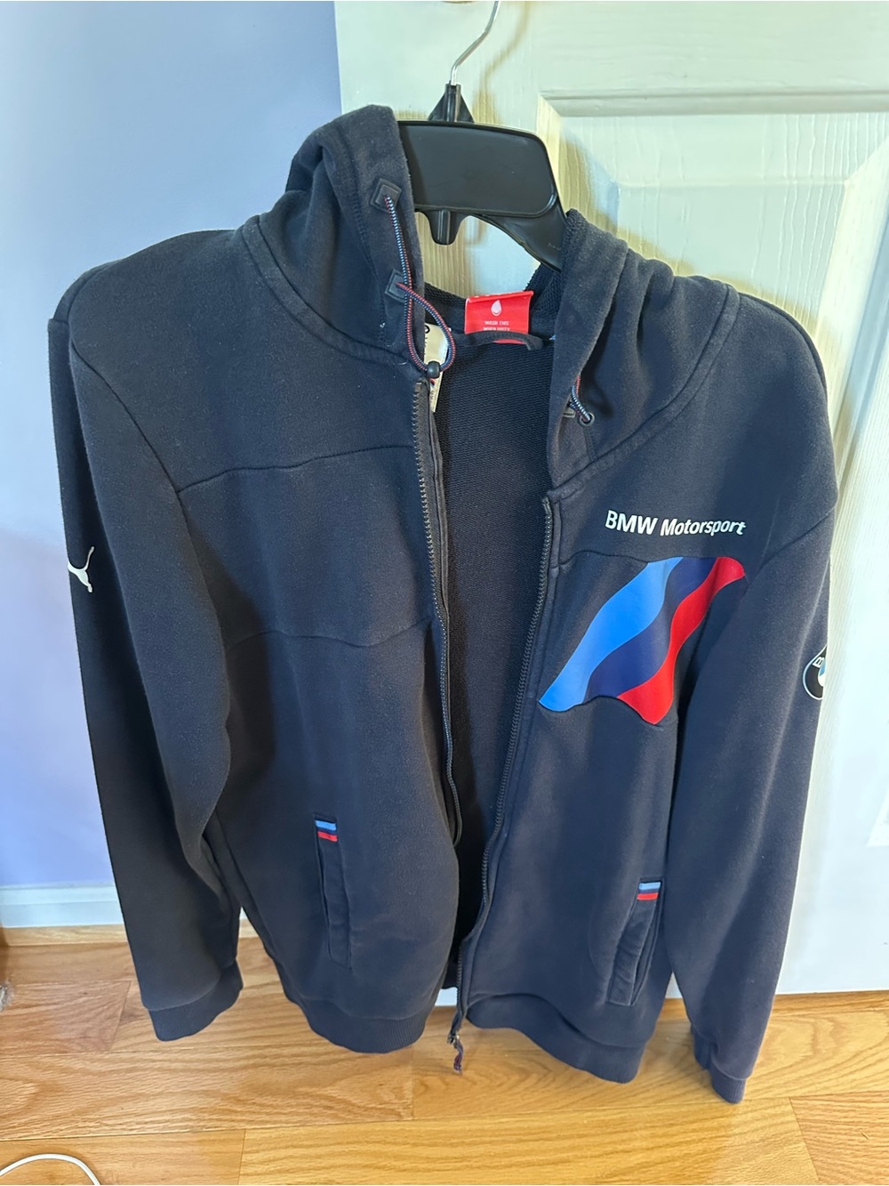 PUMA BMW men’s hoodie in size M navy